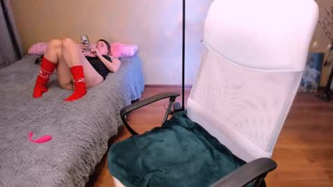 cat-girl online show from February 26, 4:16 pm