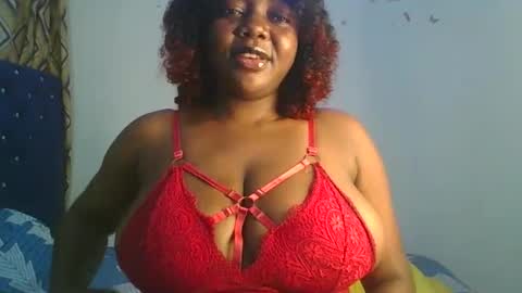 Snapshot of lovecumsluttie chatting on October 6, 10:49 pm mila online show from October 6, 10:49 pm