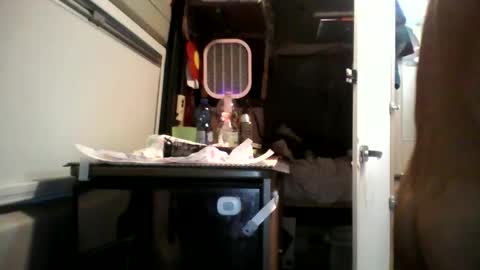 Snapshot of lovefeetcams27 chatting on September 13, 8:06 am lovefeetcams27 online show from September 13, 8:06 am