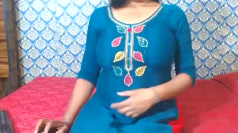 Divya online show from March 23, 11:15 am