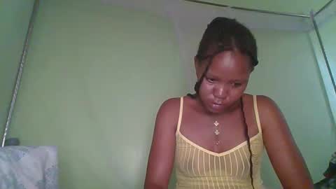 lovegal335 online show from March 19, 10:43 am