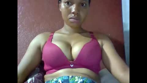 loveinlife750427 online show from February 17, 1:54 pm