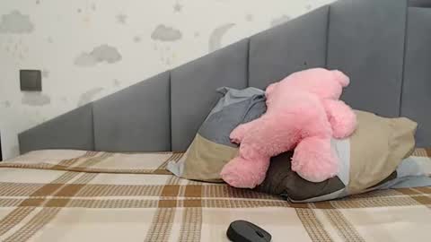 lovellykitty online show from February 25, 7:23 am