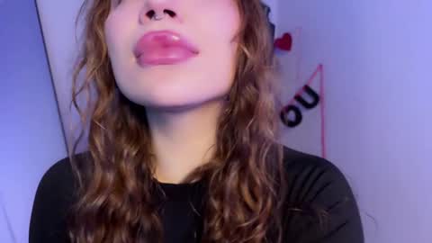 Elsa online show from February 7, 3:02 am