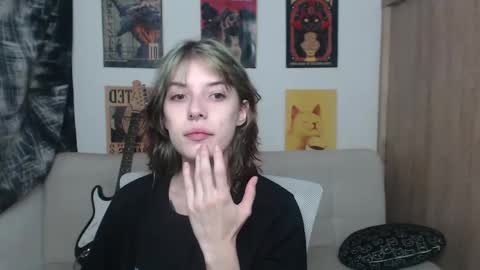 Snapshot of lovely_cass chatting on February 22, 11:46 pm Cassie online show from February 22, 11:46 pm