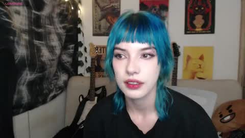 Snapshot of lovely_cass chatting on September 13, 3:31 am Cassie online show from September 13, 3:31 am
