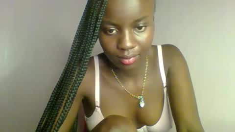 Snapshot of lovely_choco chatting on October 18, 10:14 pm Choco online show from October 18, 10:14 pm