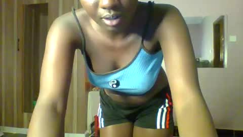 Snapshot of lovely_choco chatting on September 20, 10:35 pm Choco online show from September 20, 10:35 pm