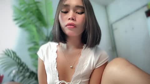 lovely_cittie18 online show from April 11, 7:02 am