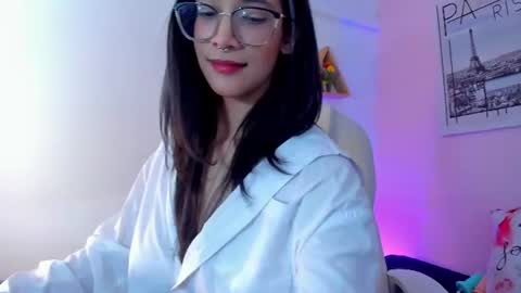 Olivia online show from August 7, 5:33 pm
