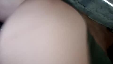 lovely_orchid online show from February 4, 6:46 am