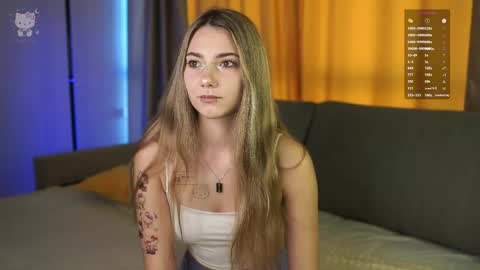 lovelygracee online show from June 3, 2:44 pm