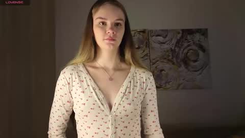 lovelygracee online show from November 19, 1:54 pm