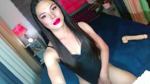 lovelymiss_shyna11 online show from September 11, 9:21 am