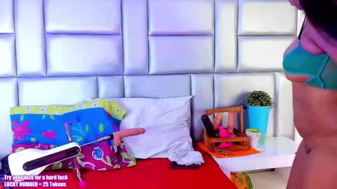 Nicky online show from September 30, 3:22 pm