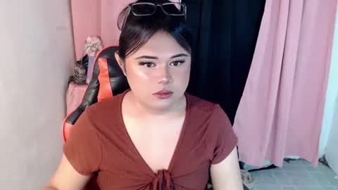 lovely online show from March 11, 1:52 am