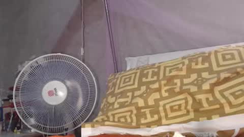 miss fancy louis online show from February 5, 11:47 am