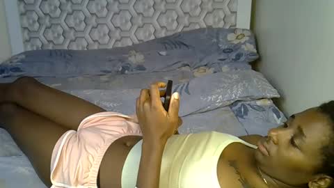 lovelytin online show from September 17, 12:58 am