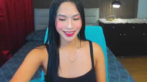 pauleen online show from September 15, 4:03 am