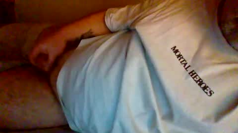 lover010983 online show from January 9, 6:41 am