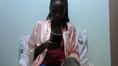 lovergal222 online show from February 1, 1:34 am