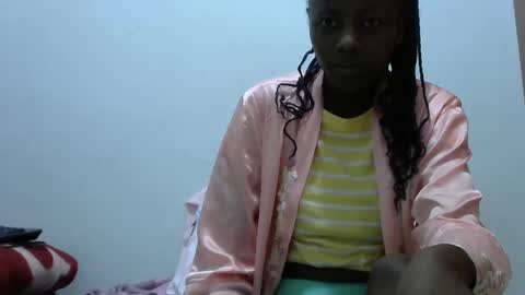 lovergal222 online show from February 4, 4:37 am