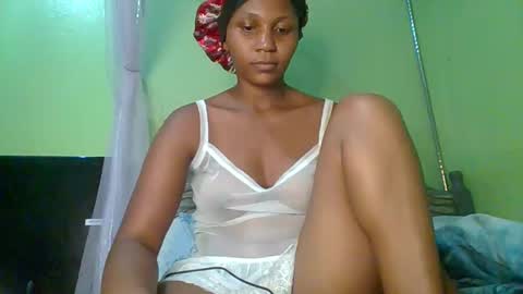 lovergal257 online show from February 12, 4:43 pm