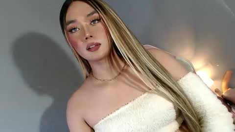 lovers moon22 online show from January 30, 4:37 am