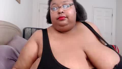 Alyson online show from May 12, 1:03 am