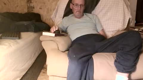 just here to have fun and cum online show from November 25, 11:09 am