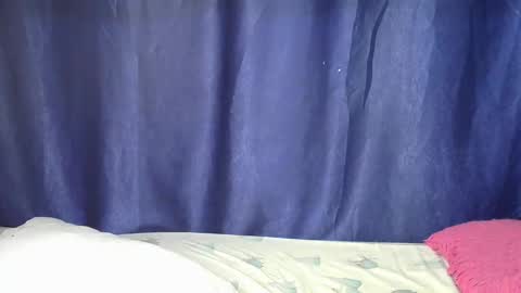 loveslut_ online show from November 14, 11:34 am