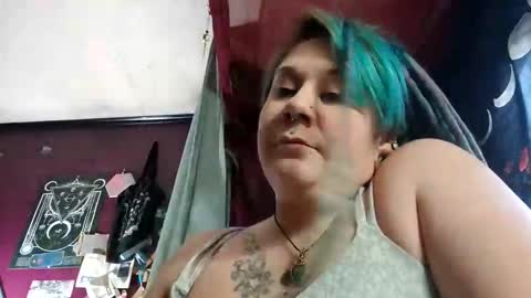 Snapshot of lovexmuffin444 chatting on October 23, 9:04 pm lovexmuffin444 online show from October 23, 9:04 pm
