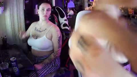 L0v3cRAfT online show from January 8, 3:12 am