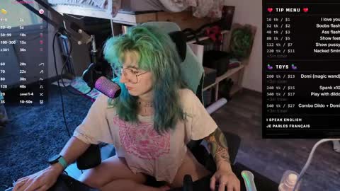 Lovilyn24 online show from May 29, 1:20 pm