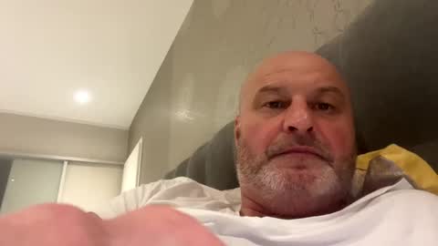 Snapshot of lovmann chatting on October 23, 12:34 am lovmann online show from October 23, 12:34 am