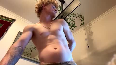 lowkey42011 online show from November 5, 1:24 pm