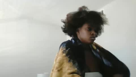 loyalbambi online show from February 1, 2:58 pm