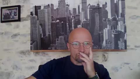 Espigle online show from June 8, 7:42 am