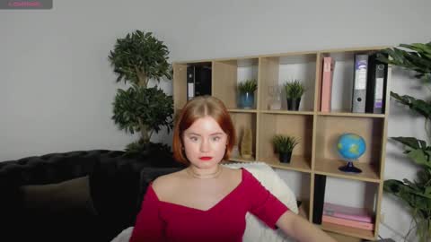 Snapshot of lu_muon chatting on February 14, 4:37 am lu_muon online show from February 14, 4:37 am