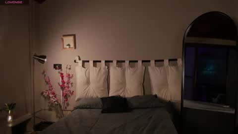  ---Goys incredible photographs online show from March 3, 12:50 pm