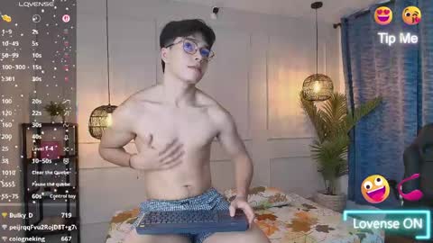 lUAN online show from April 3, 11:39 am