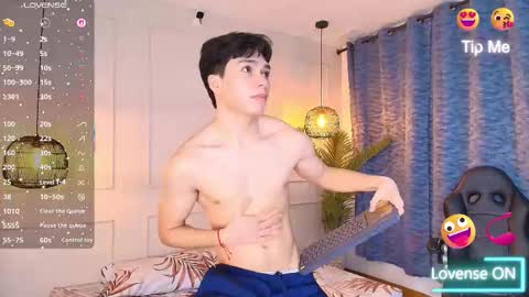 lUAN online show from March 25, 11:50 am