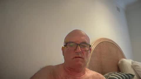 lucas10004 online show from December 31, 2:08 am