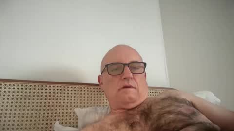 lucas10004 online show from November 4, 4:58 am