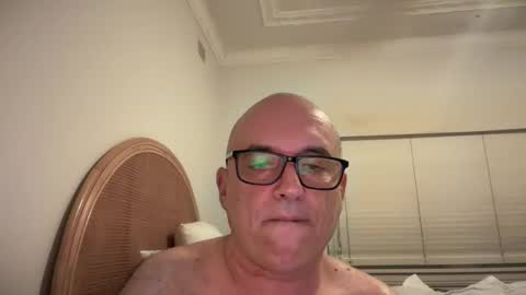 lucas10004 online show from March 10, 1:00 pm