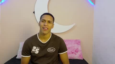 lucas837481 online show from July 16, 11:13 am