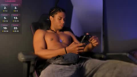   online show from February 15, 4:06 pm