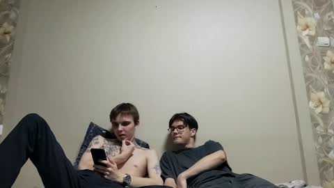 Lucas and James online show from April 10, 2:00 pm