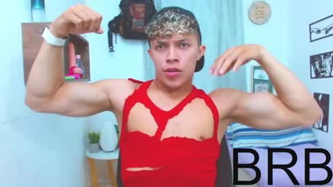 Snapshot of lucas_luxx1 chatting on October 21, 12:05 am Lucas Luxx online show from October 21, 12:05 am