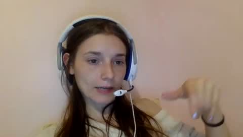 Luci Layne online show from July 27, 1:47 am
